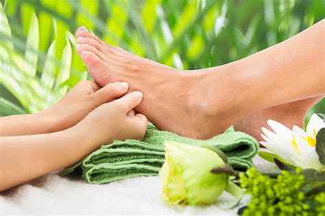 Choose couples massage or individual. . Footmassage near me